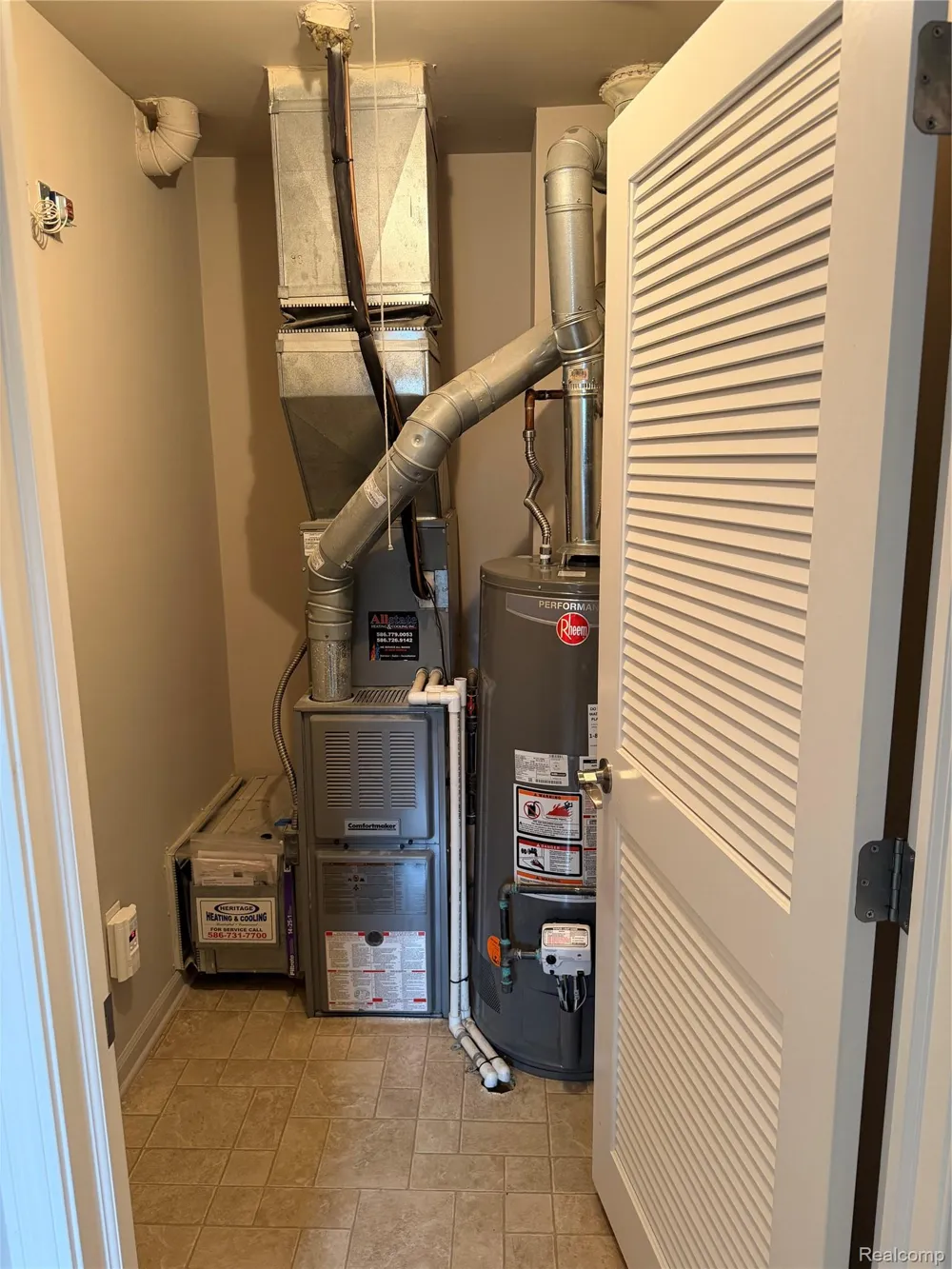 3695 Eagle Creek Drive Shelby Charter Township, MI 48317