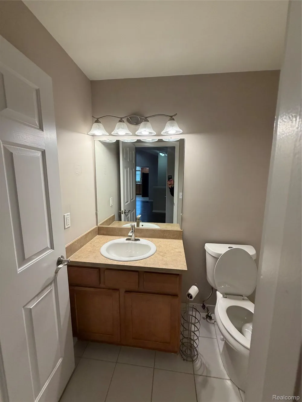 3695 Eagle Creek Drive Shelby Charter Township, MI 48317