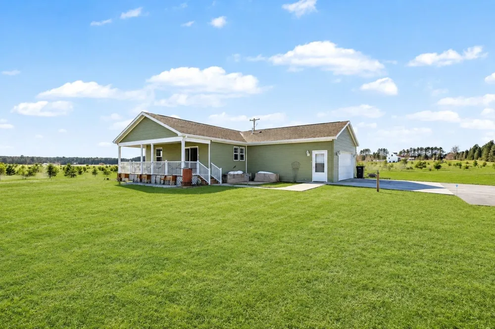 2968 Bowerman Road Paradise Township, MI 49649