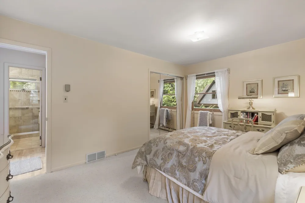 6529 Edgewater Drive Lake Township, MI 49640