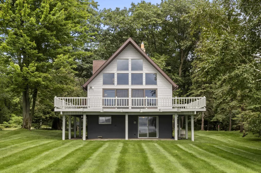 6529 Edgewater Drive Lake Township, MI 49640