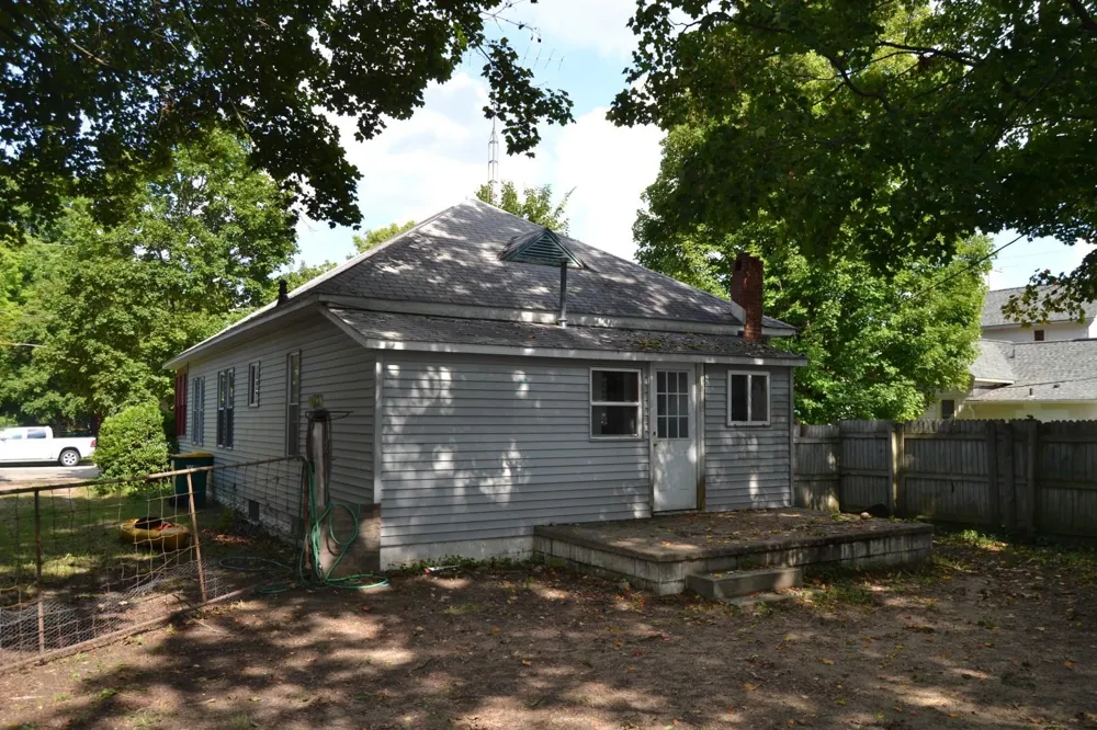 110 S 5th Street Roscommon Village, MI 48653