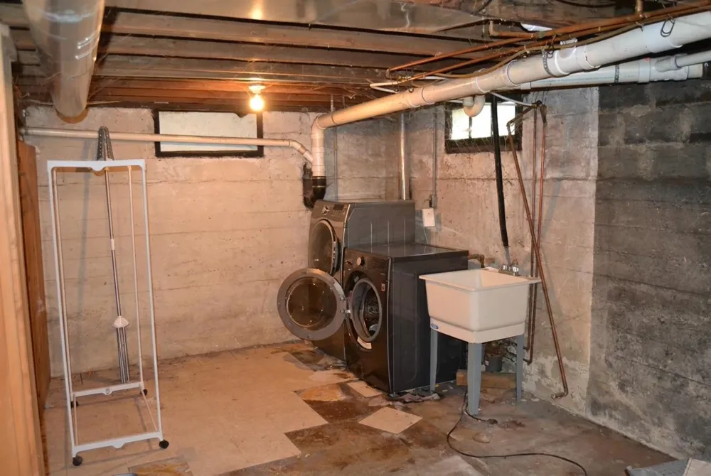 110 S 5th Street Roscommon Village, MI 48653