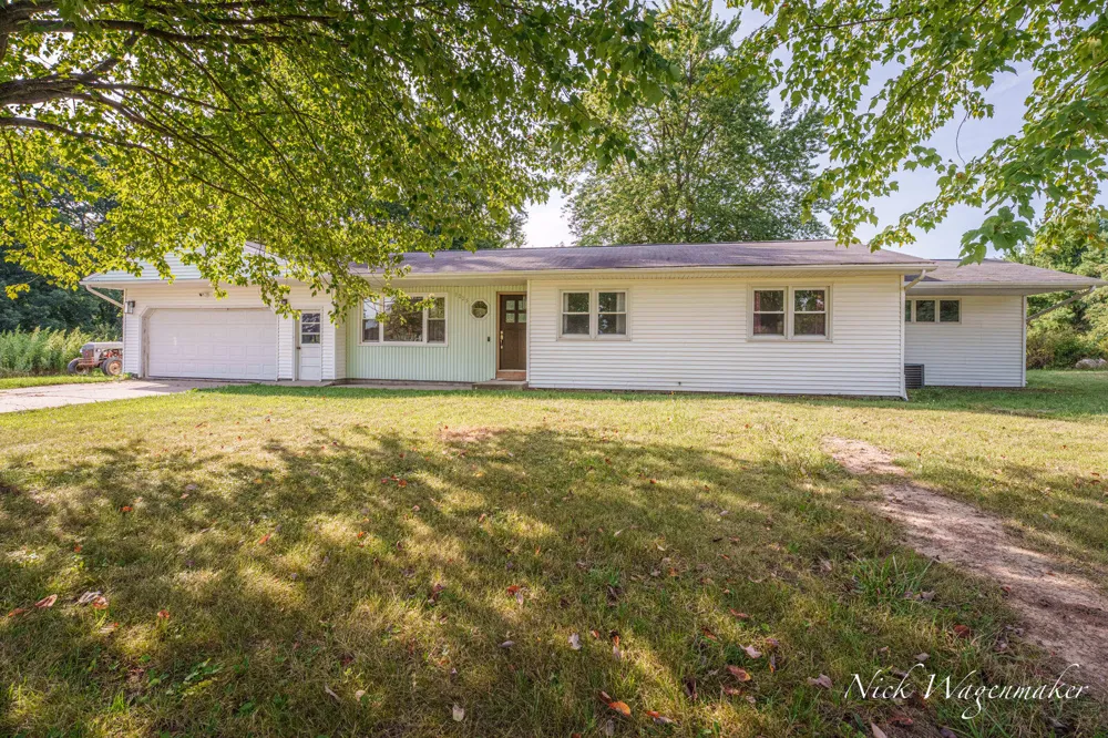 3225 Benston Road Whitehall Township, MI 49461