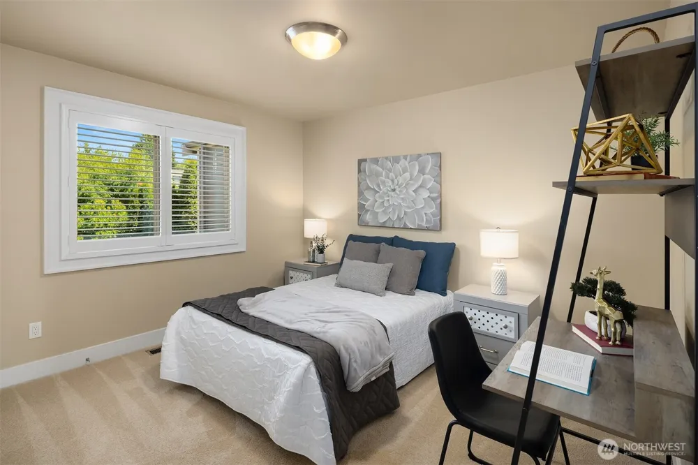 20 6th Street Kirkland, WA 98033