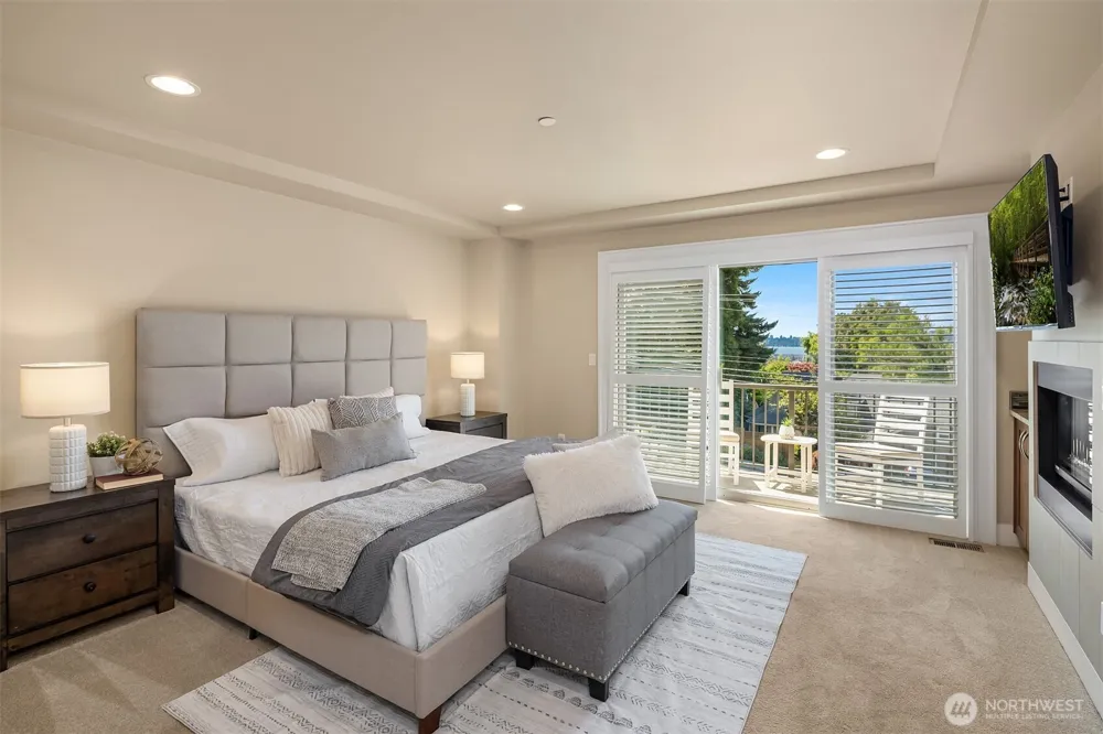 20 6th Street Kirkland, WA 98033