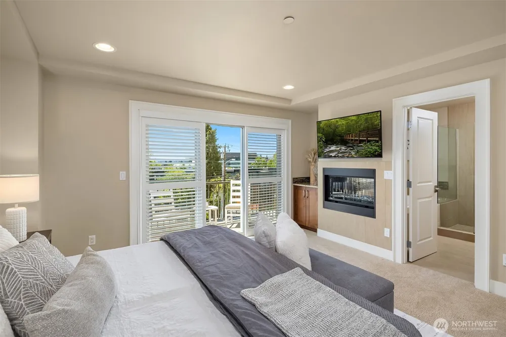 20 6th Street Kirkland, WA 98033