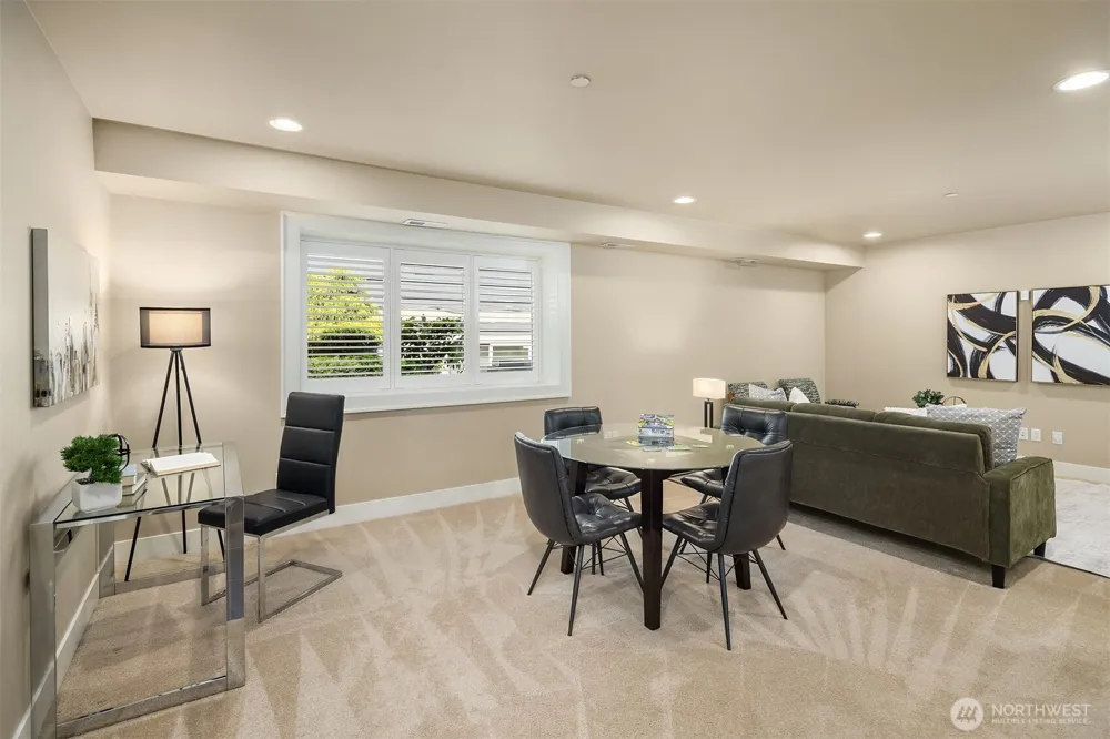 20 6th Street Kirkland, WA 98033