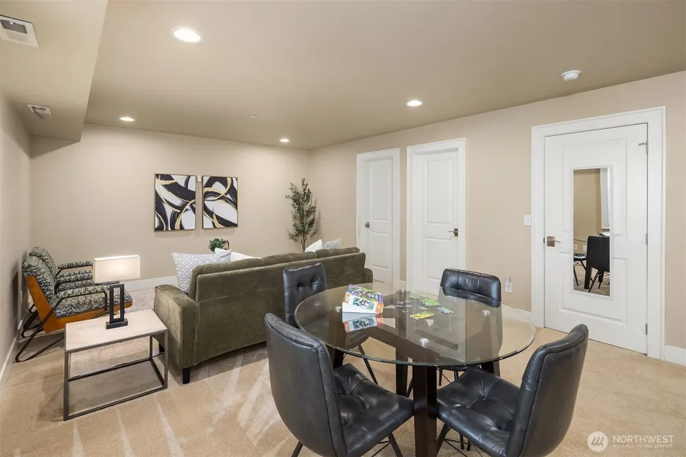 20 6th Street Kirkland, WA 98033