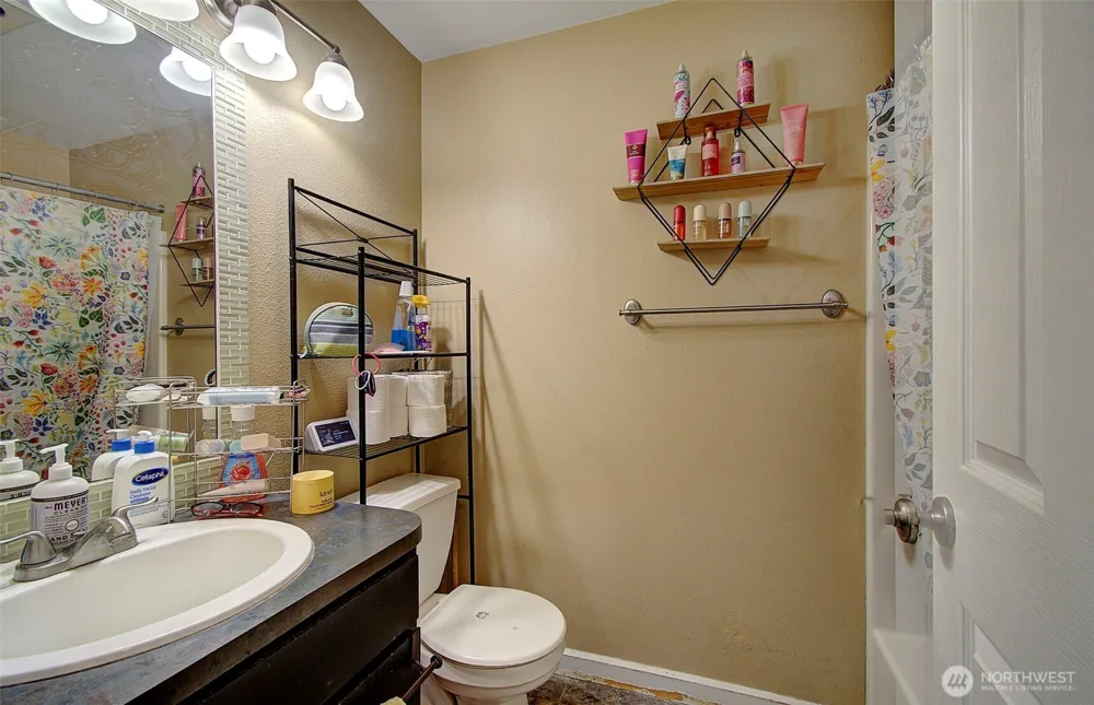 16002 NE 74th Street Vancouver, WA 98682