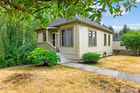 451 Tracy Avenue