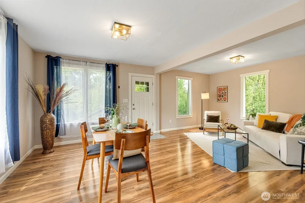 451 Tracy Avenue Port Orchard, WA 98366
