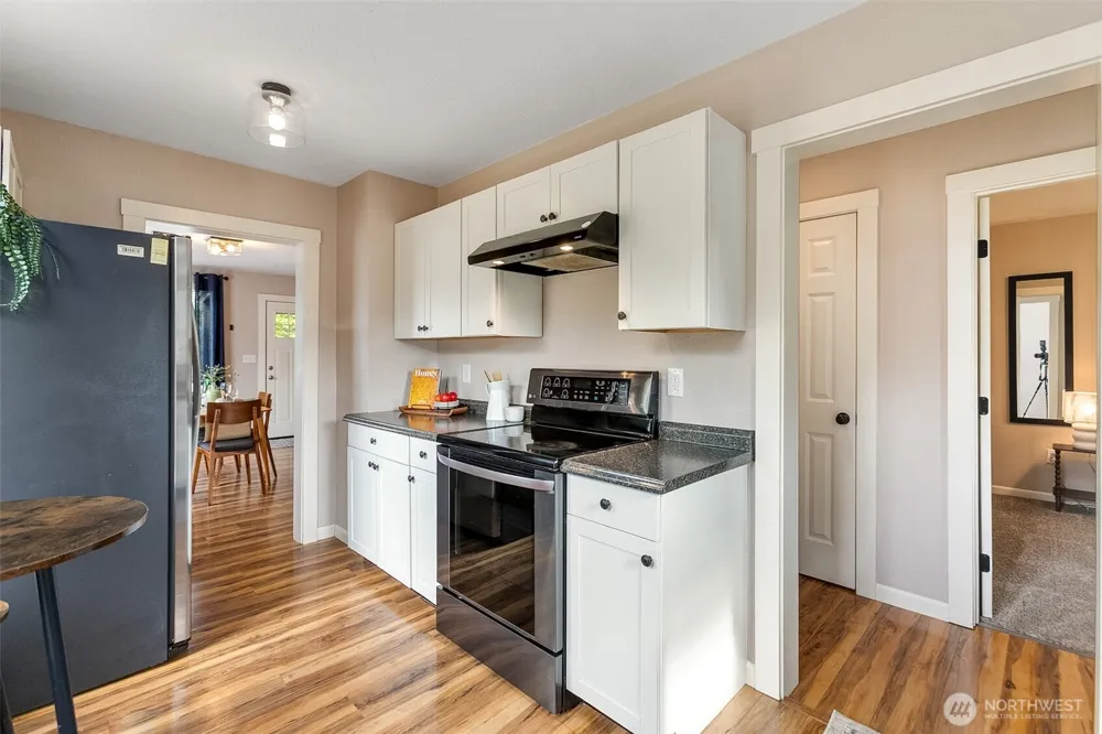 451 Tracy Avenue Port Orchard, WA 98366