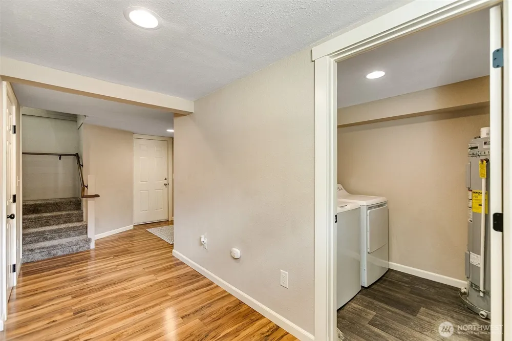 451 Tracy Avenue Port Orchard, WA 98366