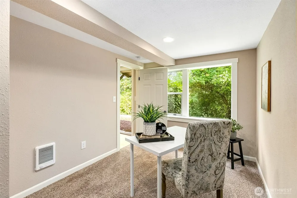451 Tracy Avenue Port Orchard, WA 98366