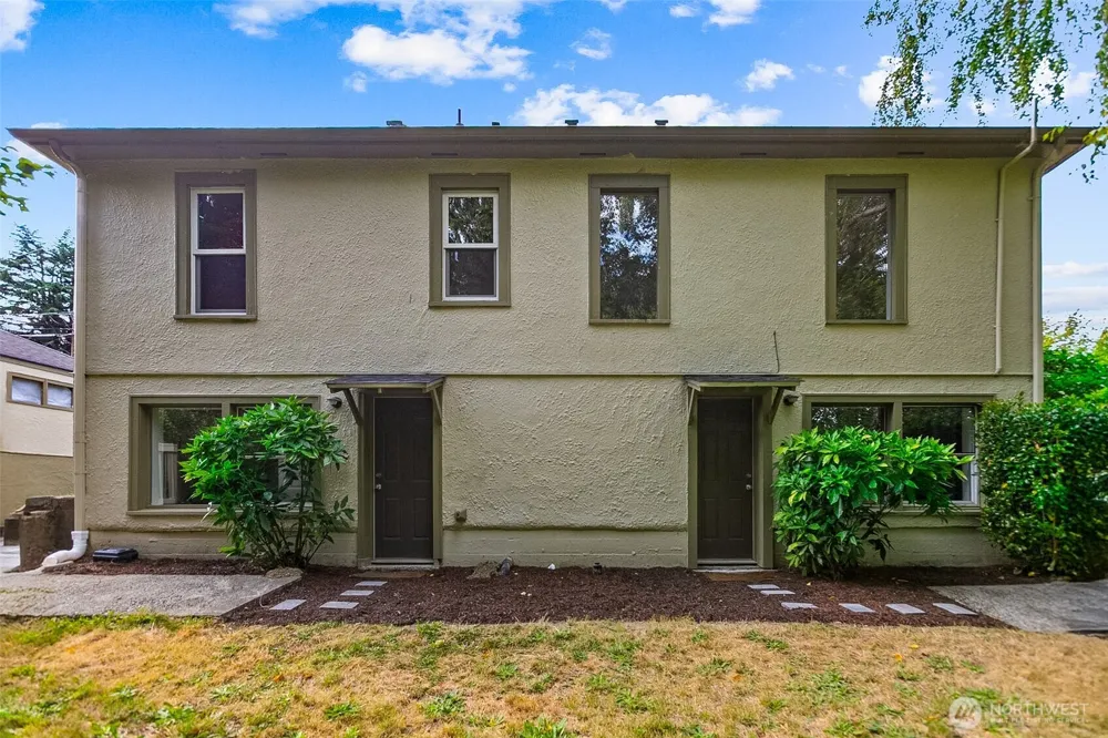 451 Tracy Avenue Port Orchard, WA 98366