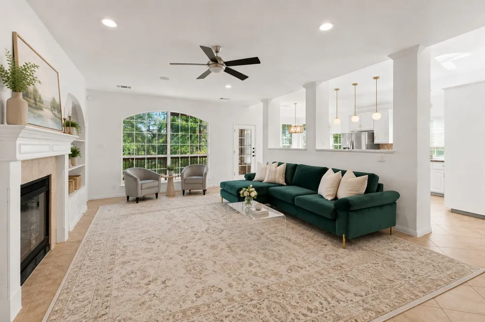 10036 Scull Creek Drive Austin, TX 78730