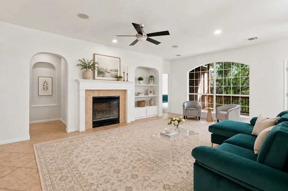 10036 Scull Creek Drive Austin, TX 78730