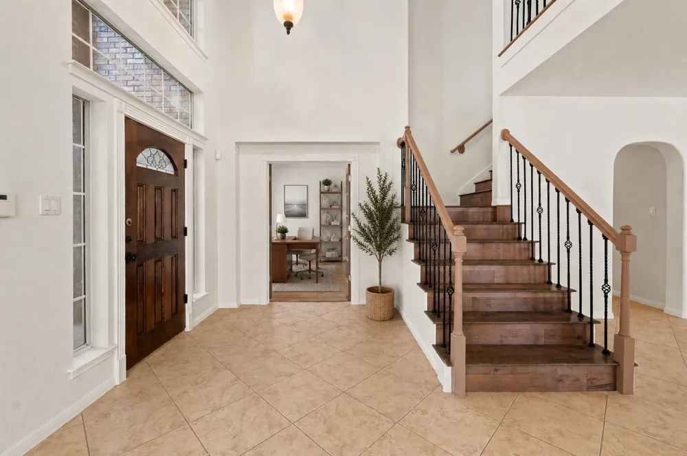 10036 Scull Creek Drive Austin, TX 78730