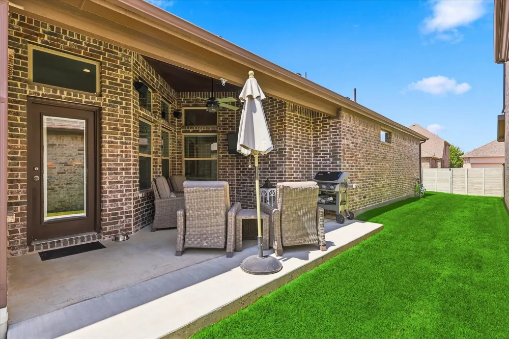 904 Boardwalk Way Argyle, TX 76226