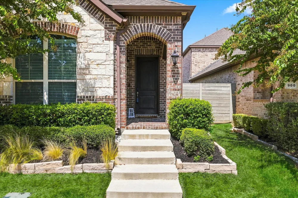 904 Boardwalk Way Argyle, TX 76226