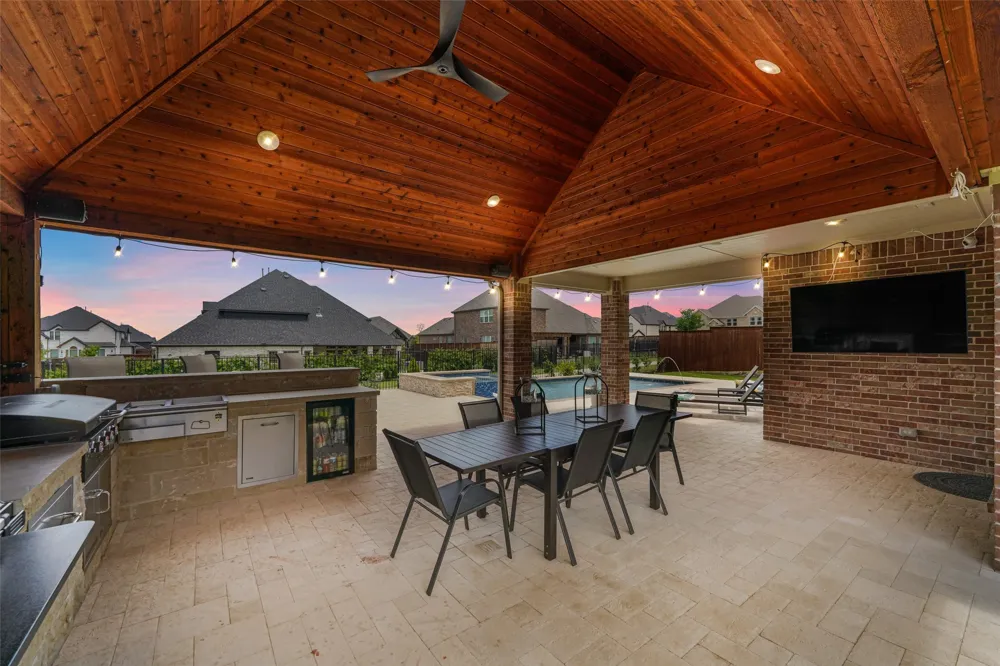 701 Featherstone Lane Prosper, TX 75078