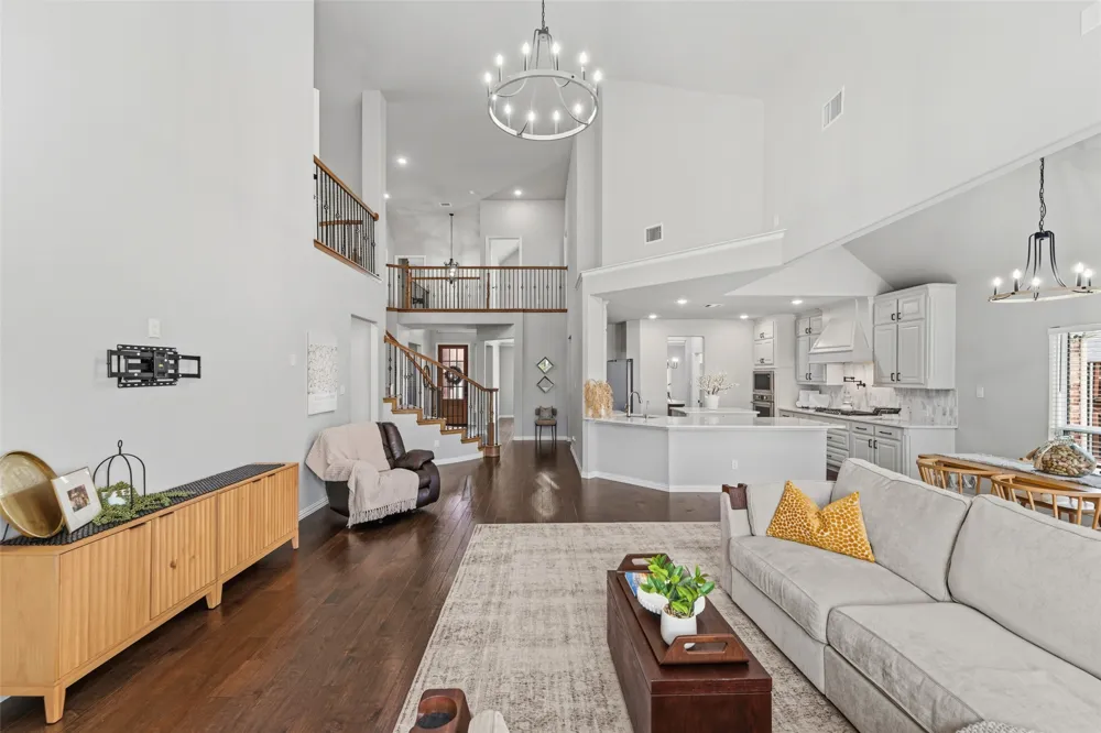 701 Featherstone Lane Prosper, TX 75078