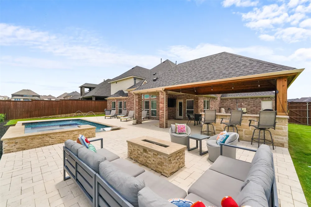 701 Featherstone Lane Prosper, TX 75078