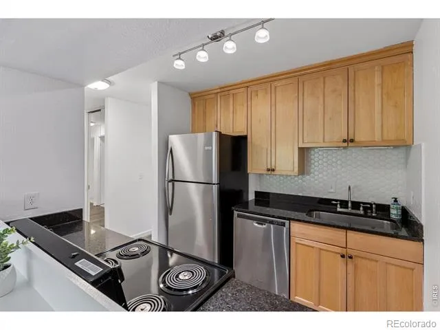 2707 Valmont Road #214D Boulder, CO 80304