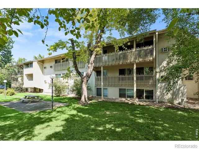 2707 Valmont Road #214D Boulder, CO 80304