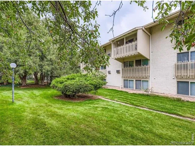 2707 Valmont Road #214D Boulder, CO 80304