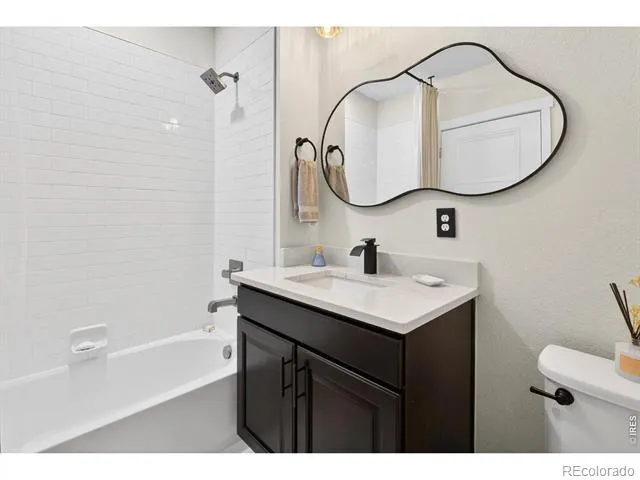 2250 S Mcintyre Street Lakewood, CO 80228