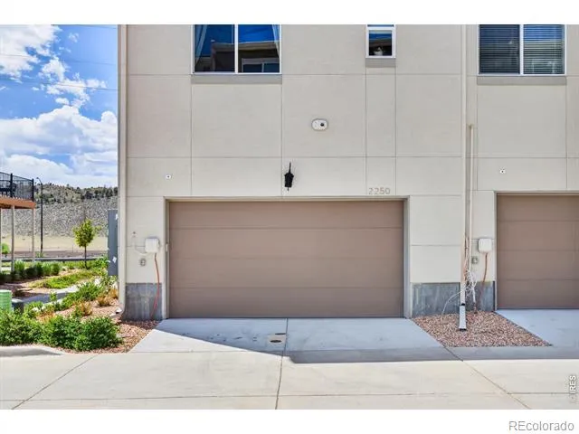 2250 S Mcintyre Street Lakewood, CO 80228