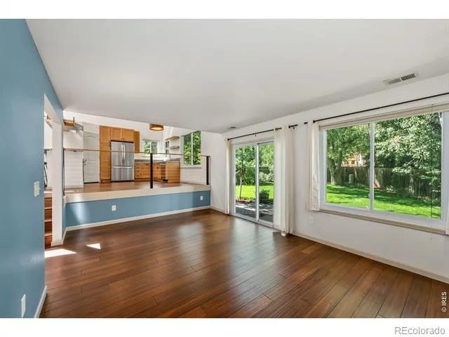 906 Deer Creek Lane Fort Collins, CO 80526