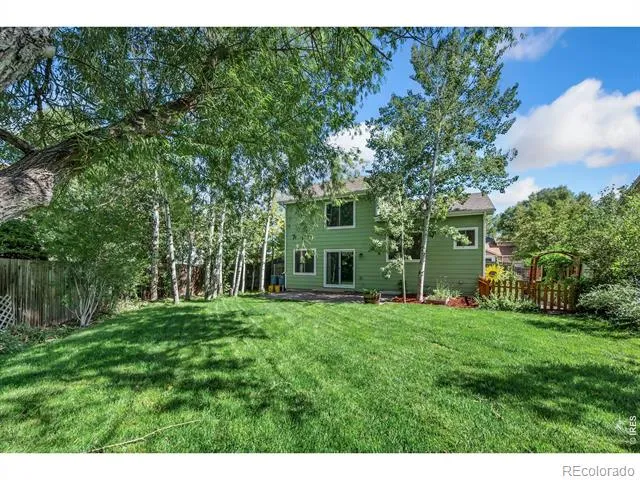 906 Deer Creek Lane Fort Collins, CO 80526