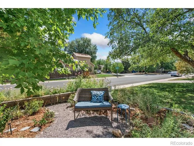 906 Deer Creek Lane Fort Collins, CO 80526