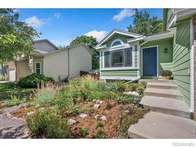 906 Deer Creek Lane Fort Collins, CO 80526