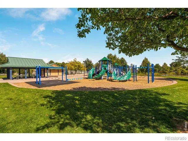 906 Deer Creek Lane Fort Collins, CO 80526