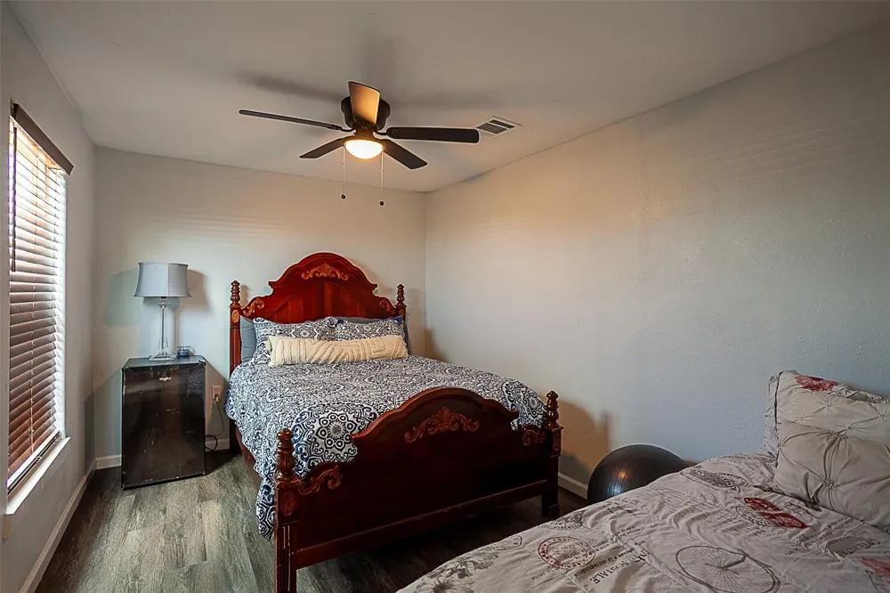 1938 Moms Road Port Bolivar, TX 77650