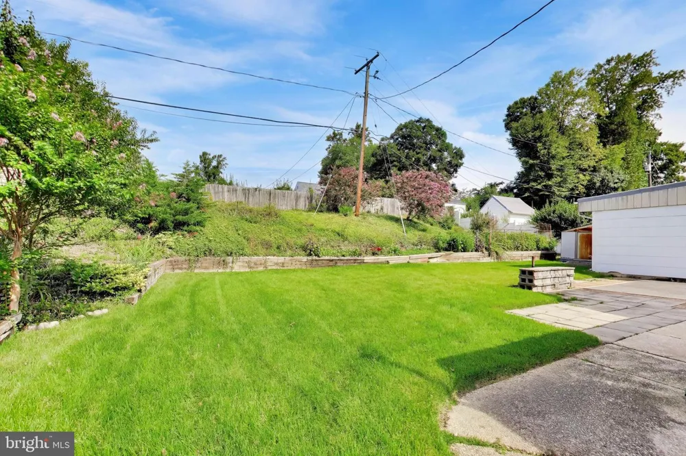 12306 ROCKLEDGE DRIVE Bowie, MD 20715
