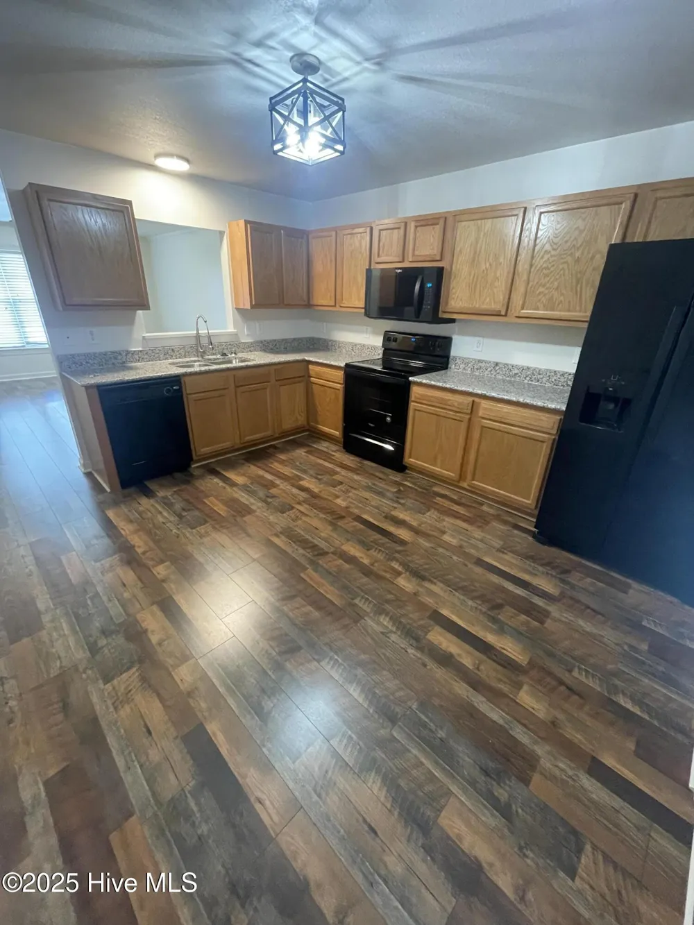 602 Springwood Drive Jacksonville, NC 28546