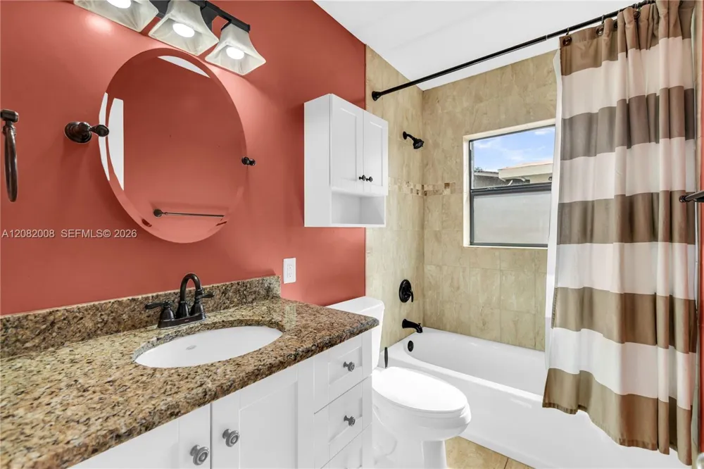 2533 NE 35th Dr Fort Lauderdale, FL 33308