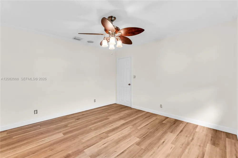 2533 NE 35th Dr Fort Lauderdale, FL 33308