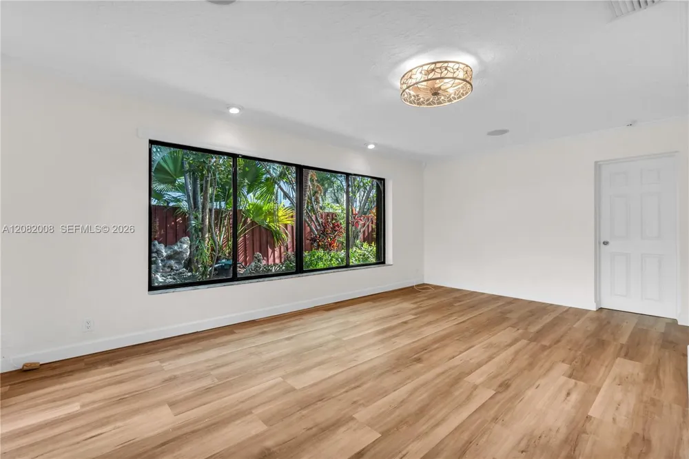 2533 NE 35th Dr Fort Lauderdale, FL 33308
