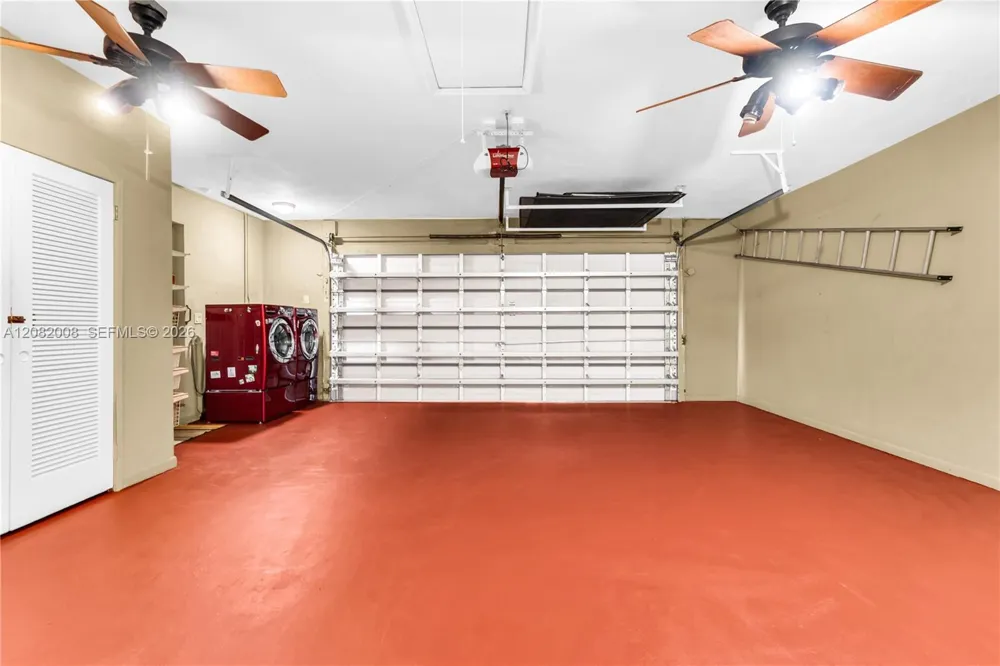 2533 NE 35th Dr Fort Lauderdale, FL 33308