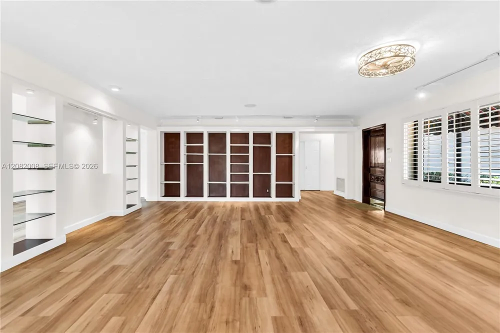 2533 NE 35th Dr Fort Lauderdale, FL 33308