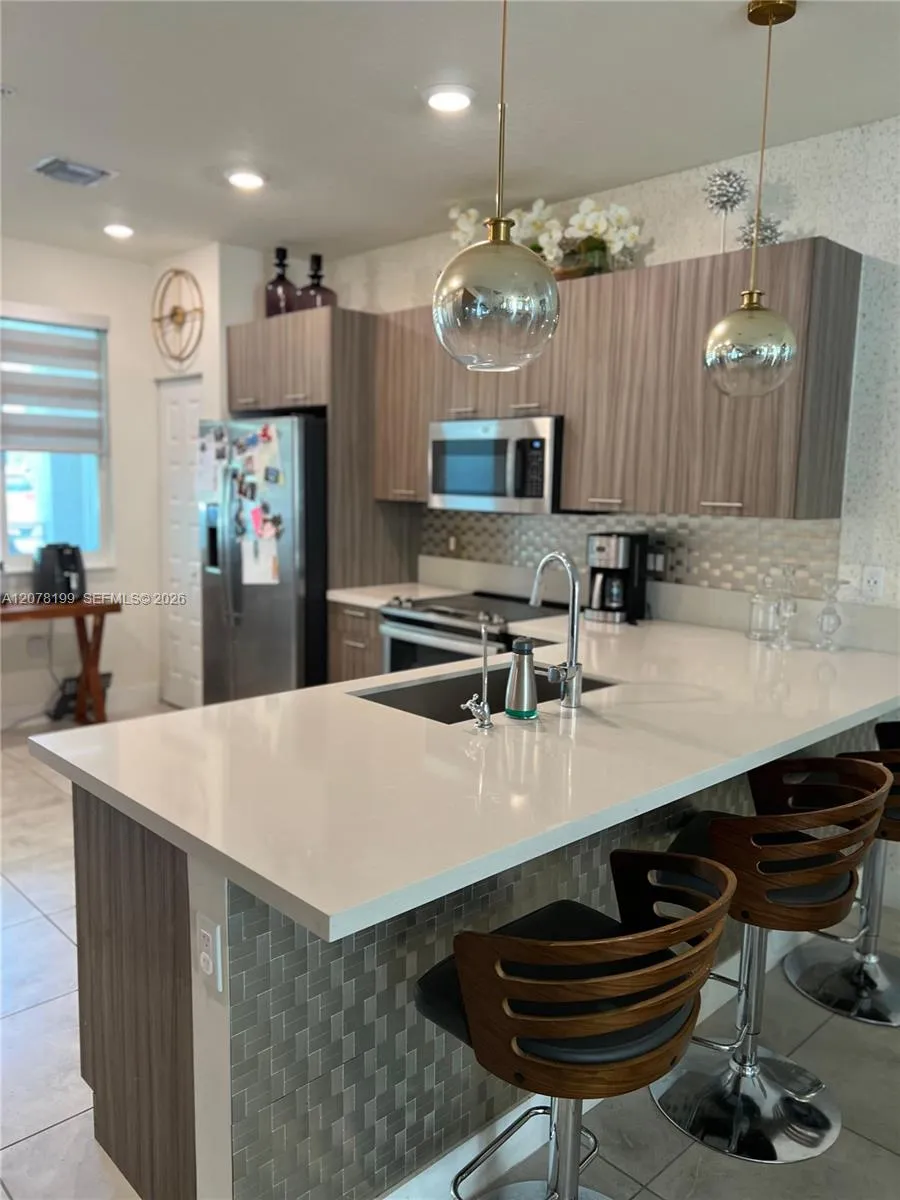 6421 NW 102nd Path #101 Doral, FL 33178