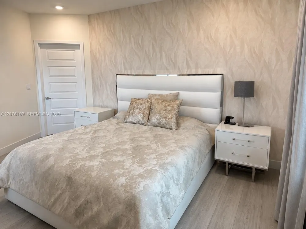 6421 NW 102nd Path #101 Doral, FL 33178