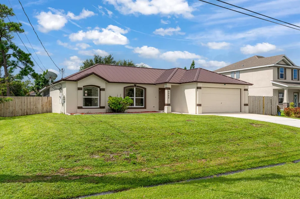 2062 SW JANETTE AVENUE Port St. Lucie, FL 34953