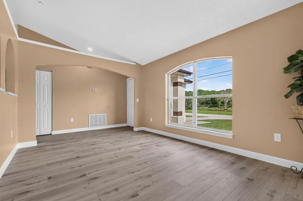 2062 SW JANETTE AVENUE Port St. Lucie, FL 34953